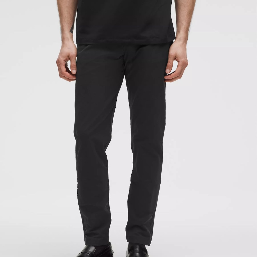 Men's Lululemon Black ABC pants'